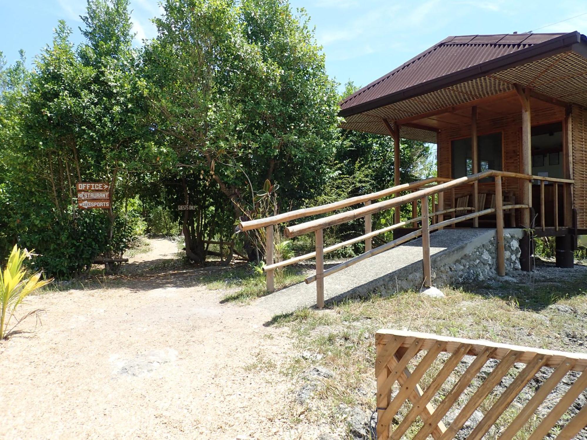 Eskapo Verde Lodge Moalboal Badian Exteriér fotografie